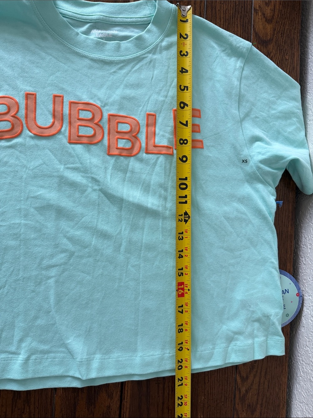 American Eagle Bubble Tee Shirt Women’s Size XS Mint with Orange Letters - Picture 8 of 9